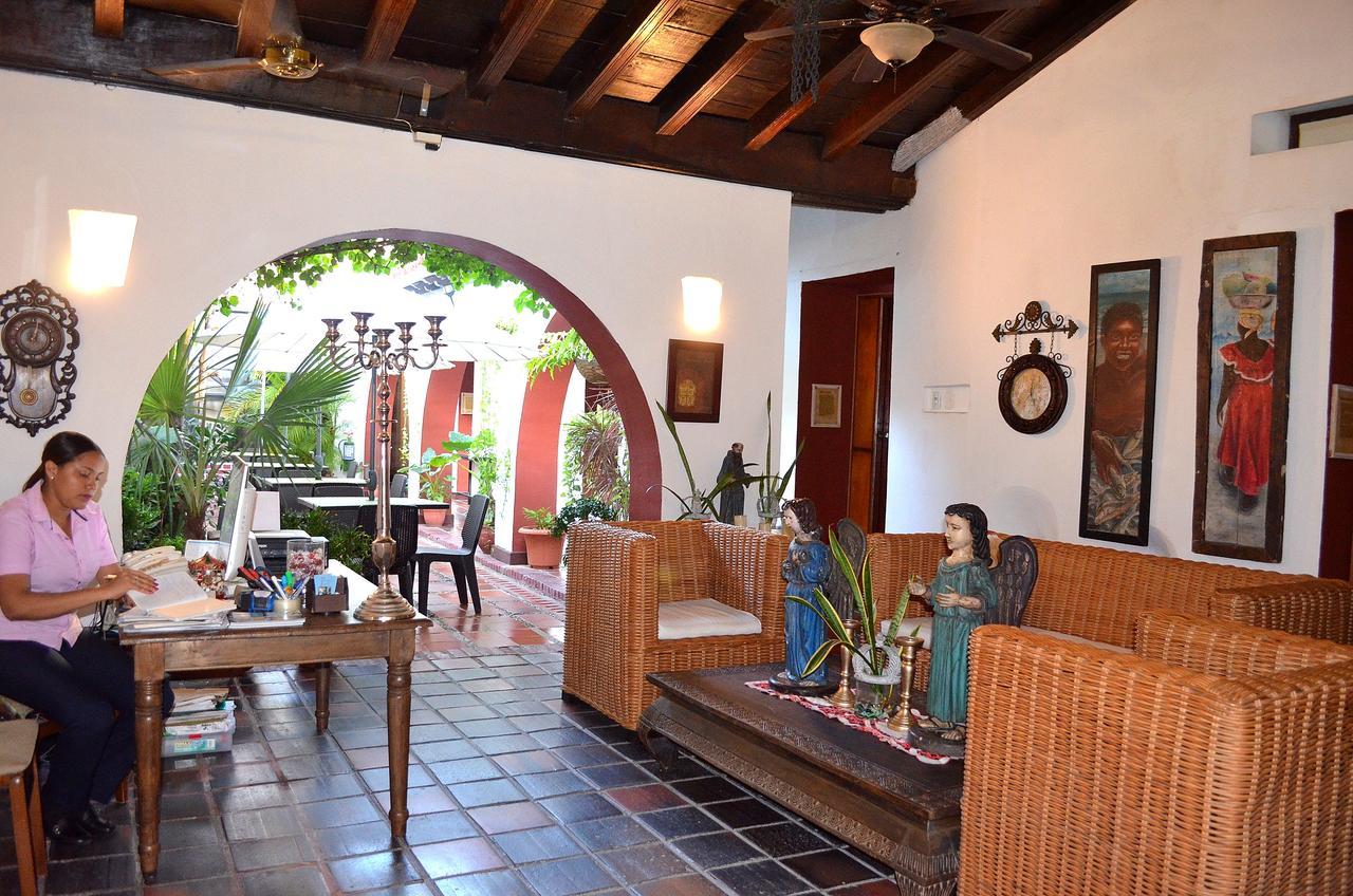 Hotel Puertas De Cartagena Exterior foto