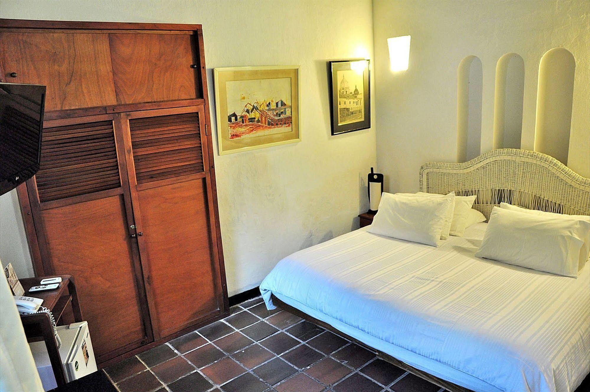 Hotel Puertas De Cartagena Exterior foto